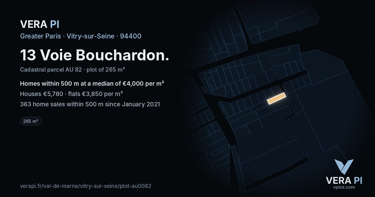 13 Voie Bouchardon, Vitry-sur-Seine at night – the plot lit, the parcels around coloured by the prices near them