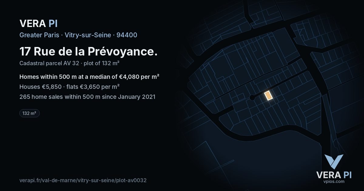 17 Rue de la Prévoyance, Vitry-sur-Seine at night – the plot lit, the parcels around coloured by the prices near them