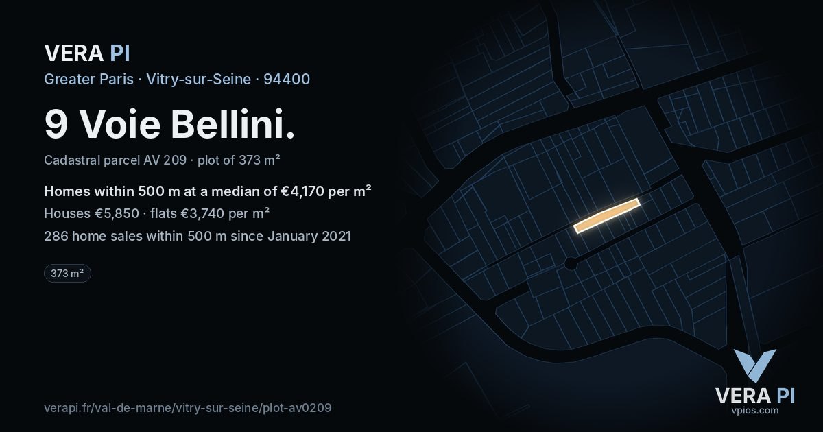 9 Voie Bellini, Vitry-sur-Seine at night – the plot lit, the parcels around coloured by the prices near them