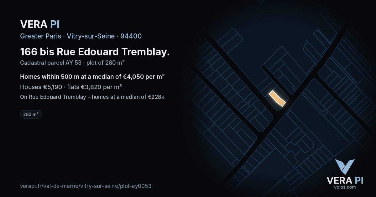 166 bis Rue Edouard Tremblay, Vitry-sur-Seine at night – the plot lit, the parcels around coloured by the prices near them