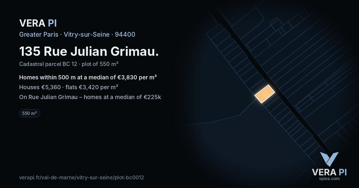 135 Rue Julian Grimau, Vitry-sur-Seine at night – the plot lit, the parcels around coloured by the prices near them