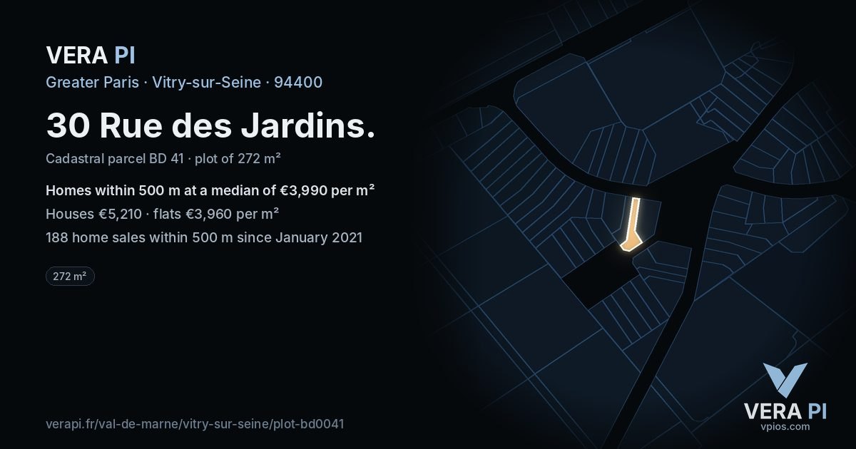 30 Rue des Jardins, Vitry-sur-Seine at night – the plot lit, the parcels around coloured by the prices near them