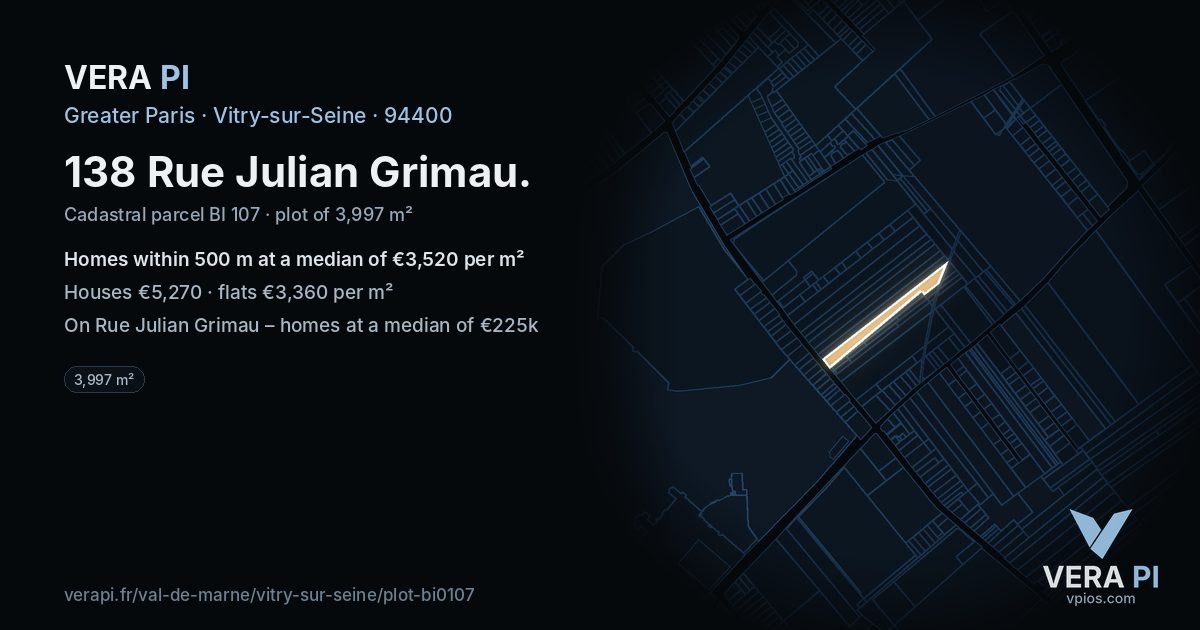 138 Rue Julian Grimau, Vitry-sur-Seine at night – the plot lit, the parcels around coloured by the prices near them