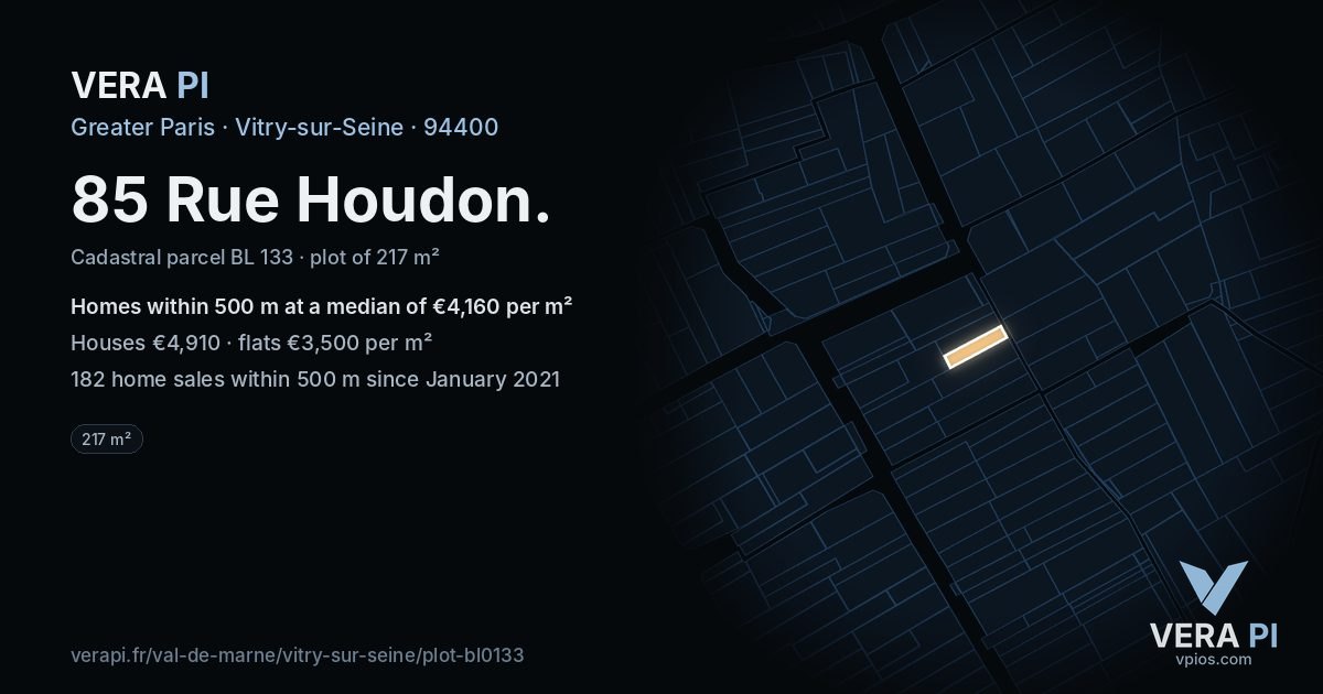 85 Rue Houdon, Vitry-sur-Seine at night – the plot lit, the parcels around coloured by the prices near them