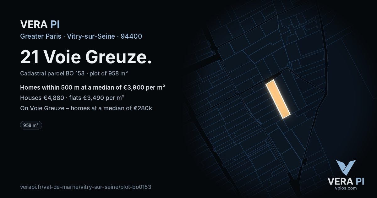21 Voie Greuze, Vitry-sur-Seine at night – the plot lit, the parcels around coloured by the prices near them