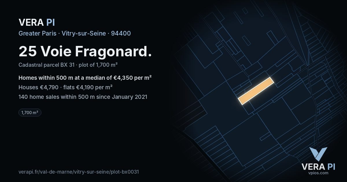 25 Voie Fragonard, Vitry-sur-Seine at night – the plot lit, the parcels around coloured by the prices near them
