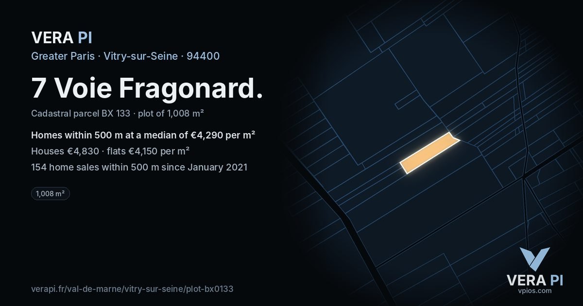 7 Voie Fragonard, Vitry-sur-Seine at night – the plot lit, the parcels around coloured by the prices near them