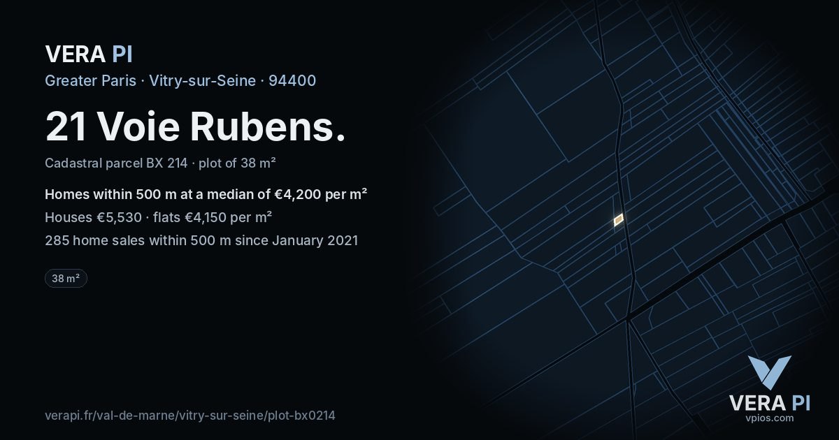 21 Voie Rubens, Vitry-sur-Seine at night – the plot lit, the parcels around coloured by the prices near them