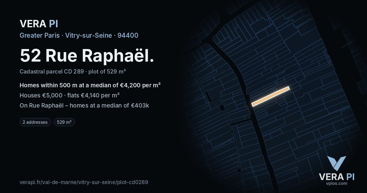 52 Rue Raphaël, Vitry-sur-Seine at night – the plot lit, the parcels around coloured by the prices near them