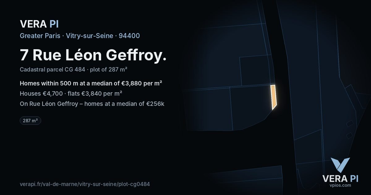7 Rue Léon Geffroy, Vitry-sur-Seine at night – the plot lit, the parcels around coloured by the prices near them