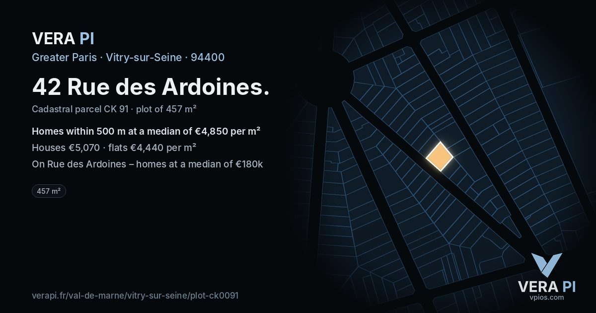 42 Rue des Ardoines, Vitry-sur-Seine at night – the plot lit, the parcels around coloured by the prices near them