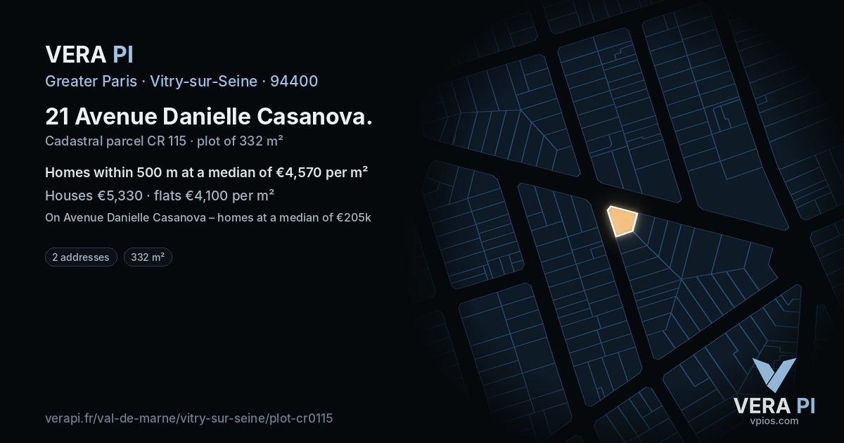 21 Avenue Danielle Casanova, Vitry-sur-Seine at night – the plot lit, the parcels around coloured by the prices near them