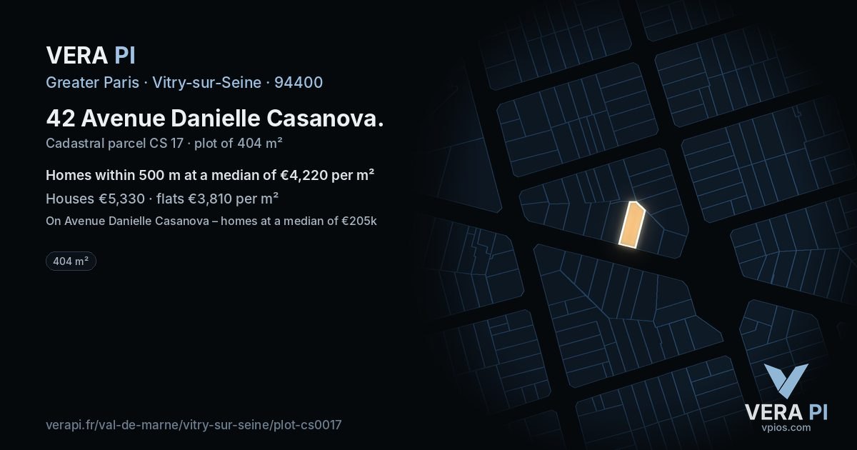 42 Avenue Danielle Casanova, Vitry-sur-Seine at night – the plot lit, the parcels around coloured by the prices near them