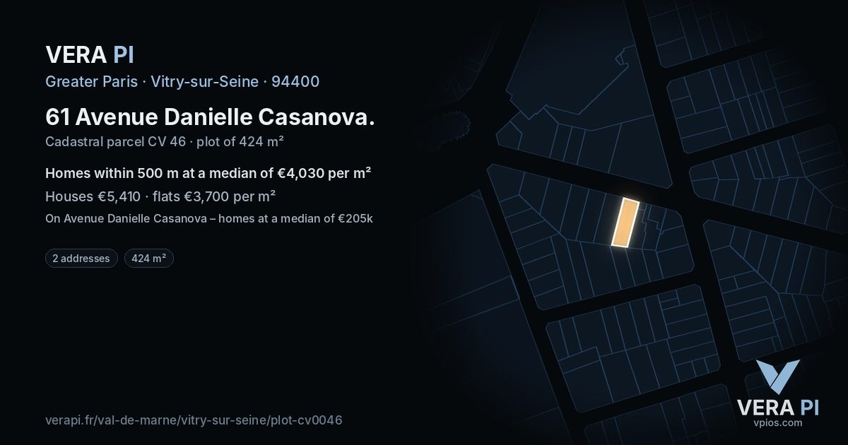 61 Avenue Danielle Casanova, Vitry-sur-Seine at night – the plot lit, the parcels around coloured by the prices near them