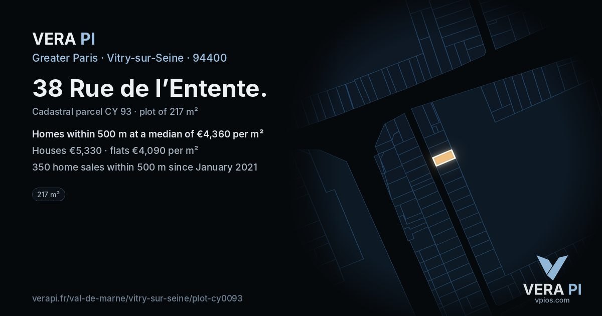 38 Rue de l’Entente, Vitry-sur-Seine at night – the plot lit, the parcels around coloured by the prices near them
