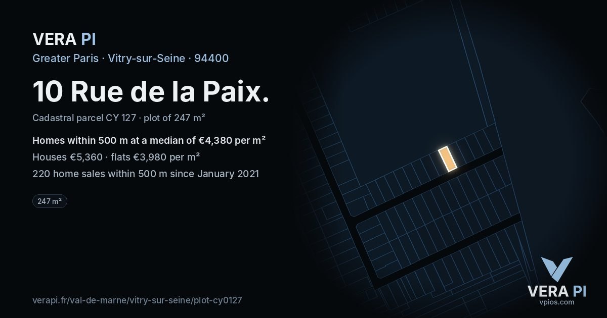 10 Rue de la Paix, Vitry-sur-Seine at night – the plot lit, the parcels around coloured by the prices near them