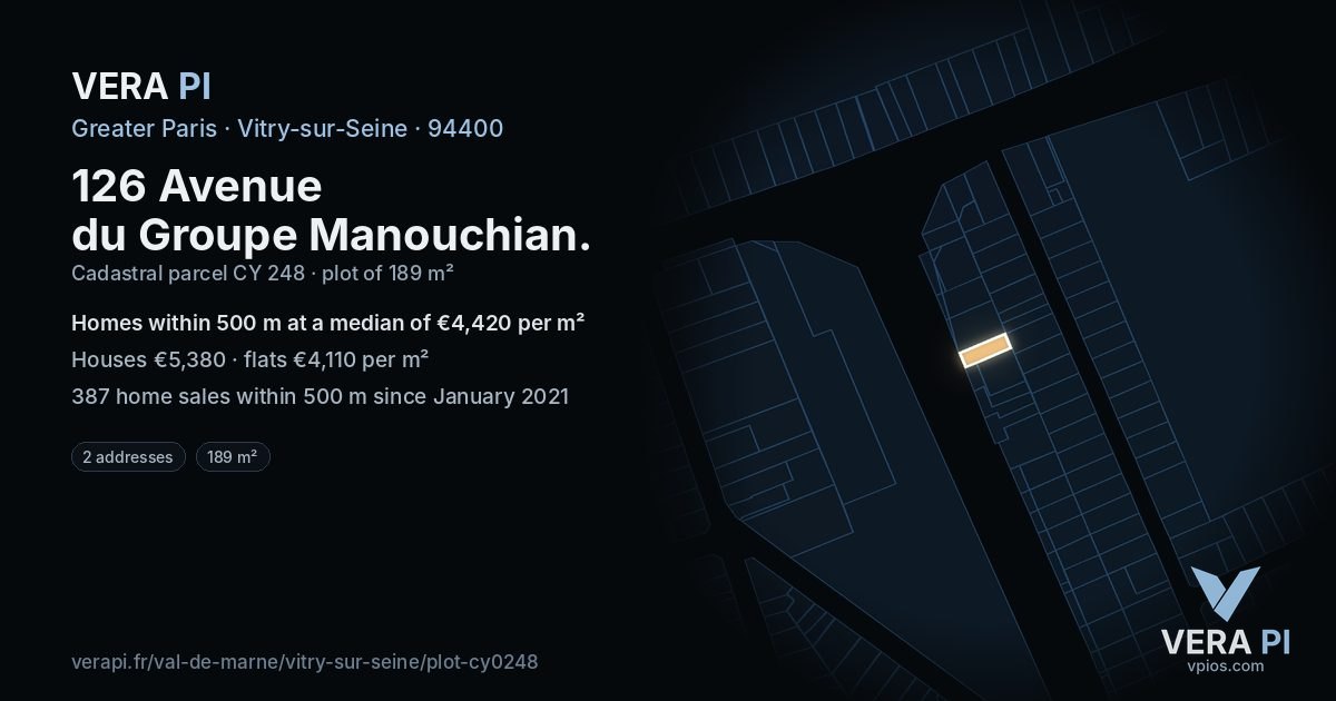 126 Avenue du Groupe Manouchian, Vitry-sur-Seine at night – the plot lit, the parcels around coloured by the prices near them