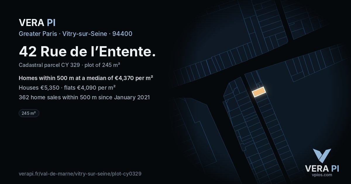 42 Rue de l’Entente, Vitry-sur-Seine at night – the plot lit, the parcels around coloured by the prices near them