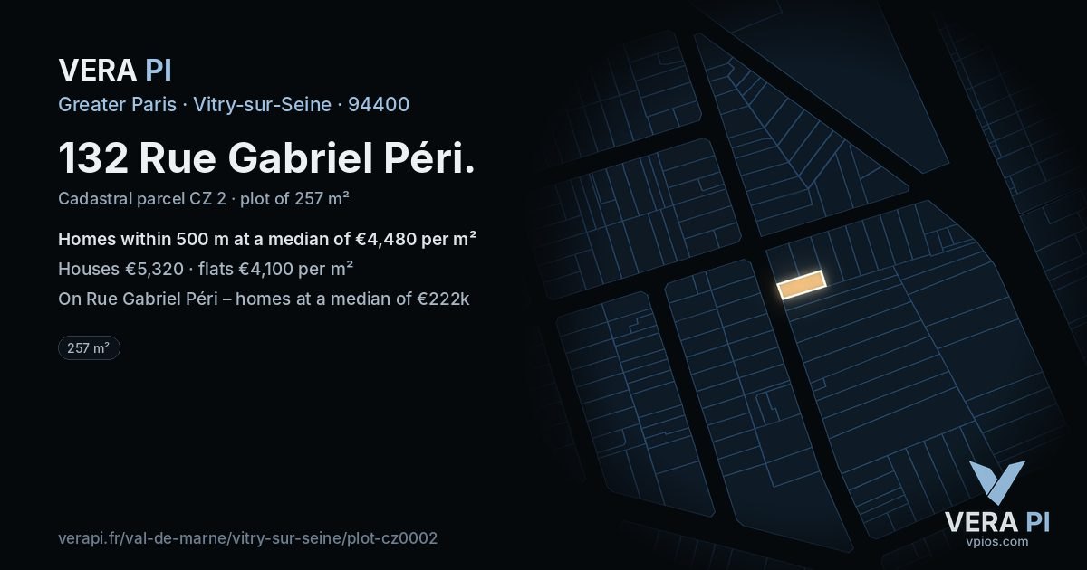 132 Rue Gabriel Péri, Vitry-sur-Seine at night – the plot lit, the parcels around coloured by the prices near them