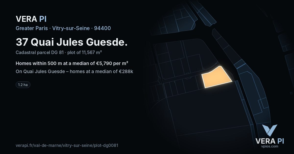 37 Quai Jules Guesde, Vitry-sur-Seine at night – the plot lit, the parcels around coloured by the prices near them