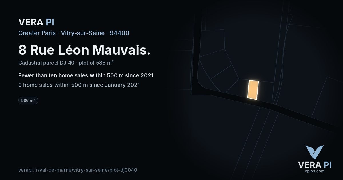 8 Rue Léon Mauvais, Vitry-sur-Seine at night – the plot lit, the parcels around coloured by the prices near them