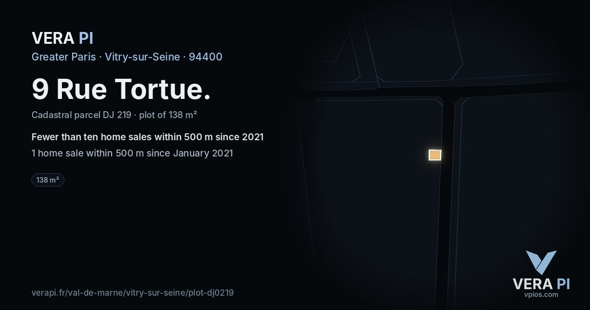 9 Rue Tortue, Vitry-sur-Seine at night – the plot lit, the parcels around coloured by the prices near them