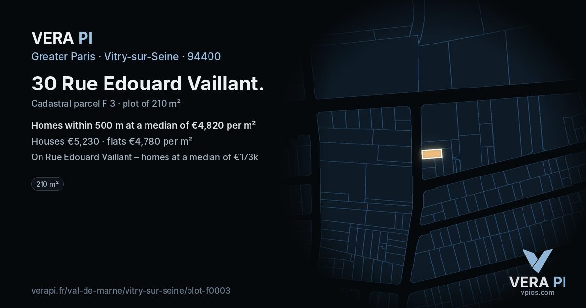 30 Rue Edouard Vaillant, Vitry-sur-Seine at night – the plot lit, the parcels around coloured by the prices near them