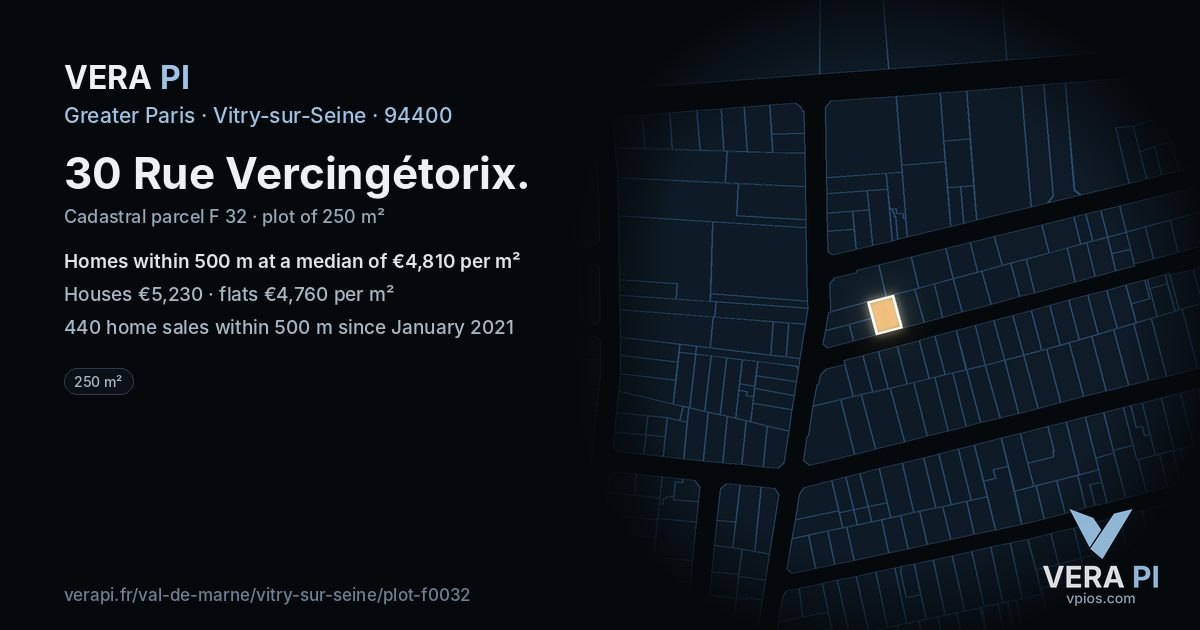 30 Rue Vercingétorix, Vitry-sur-Seine at night – the plot lit, the parcels around coloured by the prices near them