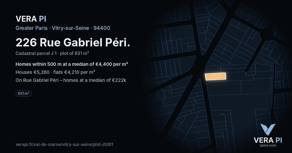 226 Rue Gabriel Péri, Vitry-sur-Seine at night – the plot lit, the parcels around coloured by the prices near them
