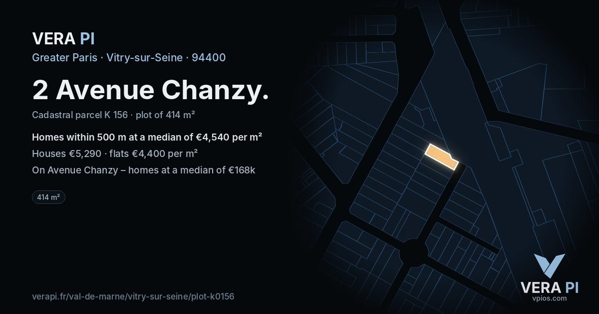 2 Avenue Chanzy, Vitry-sur-Seine at night – the plot lit, the parcels around coloured by the prices near them