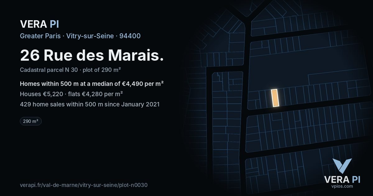 26 Rue des Marais, Vitry-sur-Seine at night – the plot lit, the parcels around coloured by the prices near them