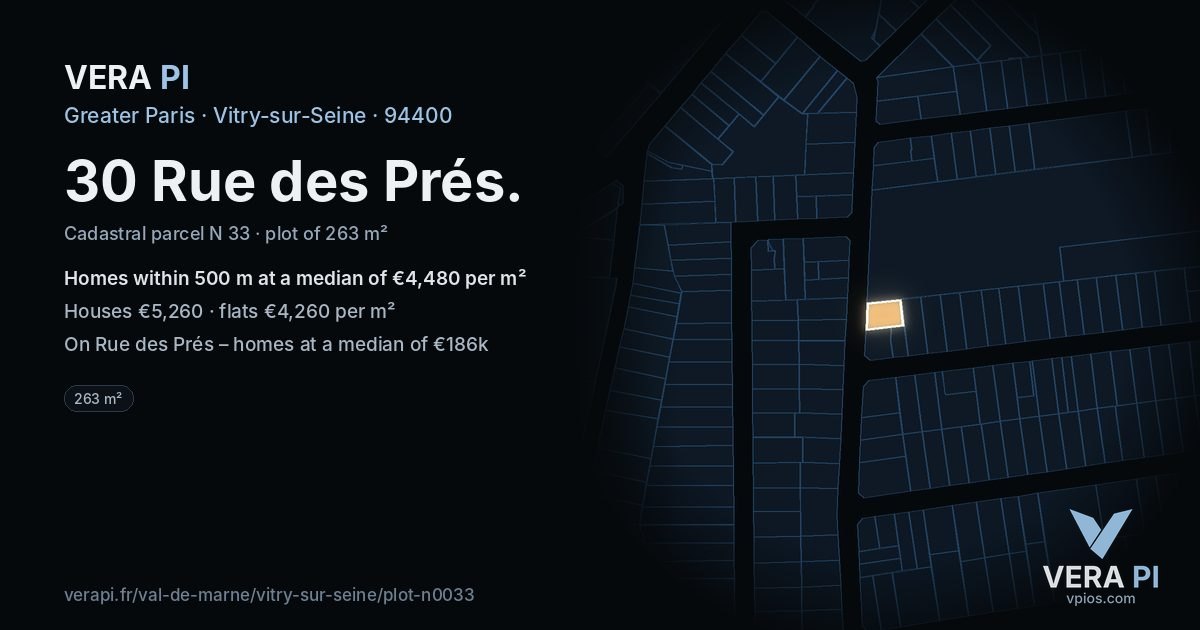 30 Rue des Prés, Vitry-sur-Seine at night – the plot lit, the parcels around coloured by the prices near them
