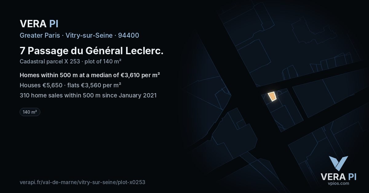 7 Passage du Général Leclerc, Vitry-sur-Seine at night – the plot lit, the parcels around coloured by the prices near them