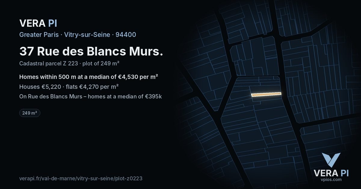 37 Rue des Blancs Murs, Vitry-sur-Seine at night – the plot lit, the parcels around coloured by the prices near them