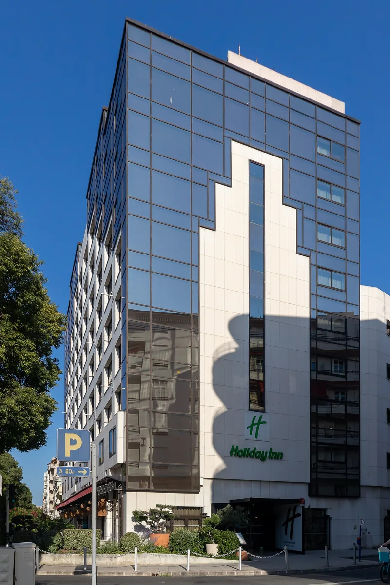 Holiday Inn
