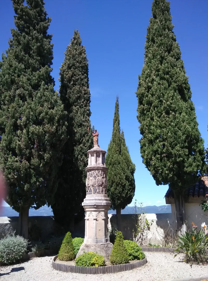 cemetery of Gassin