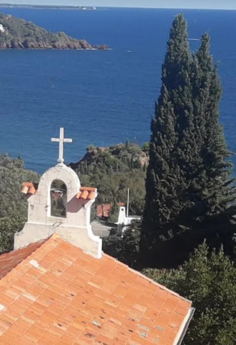 Chapelle Sainte-Thérèse-de-l'Enfant-Jésus